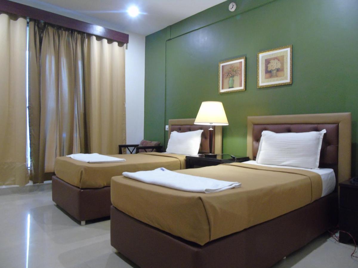 Seasons Hotel & Spa Madgaon Ngoại thất bức ảnh
