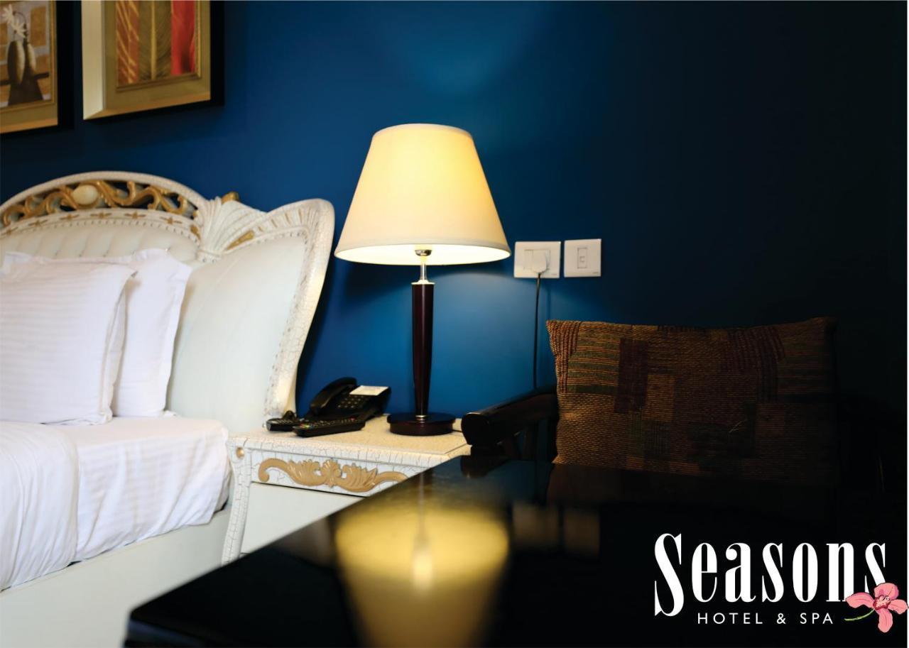 Seasons Hotel & Spa Madgaon Ngoại thất bức ảnh