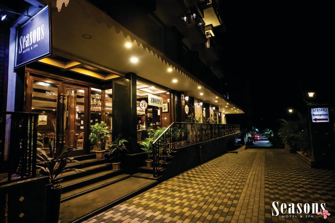 Seasons Hotel & Spa Madgaon Ngoại thất bức ảnh
